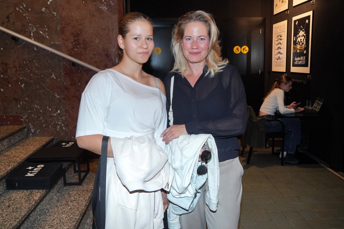 Zuzana Kajnarová nedávno s dcerou vyrazila do kina na premiéru filmu Pravda nebo lež. 