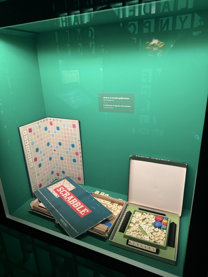 Věděli jste, že Freddie hrál rád Scrabble?