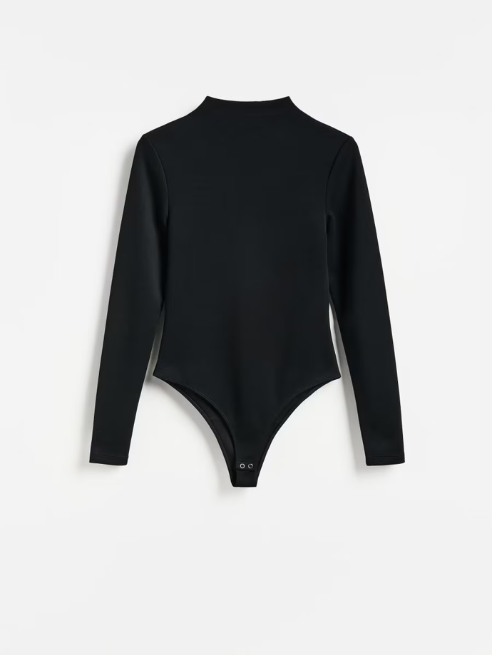Body s modalem, Reserved, 599 Kč