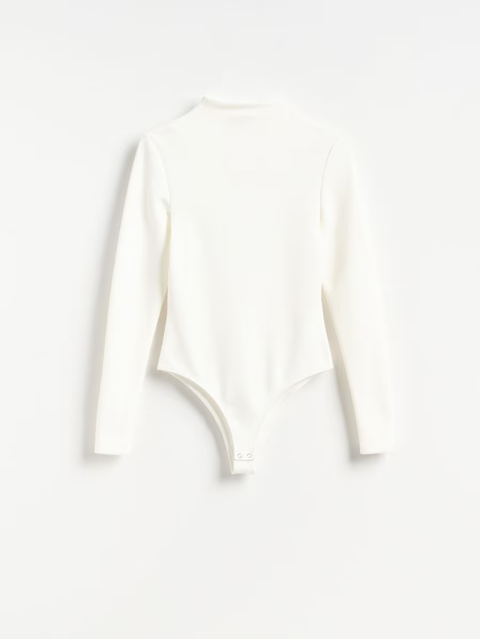 Body s modalem, Reserved, 599 Kč