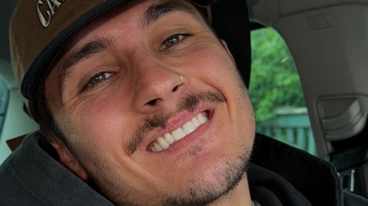 Patrik Buday si prožil těžké dětství. Nyní má vlastní rodinu a je šťastný.