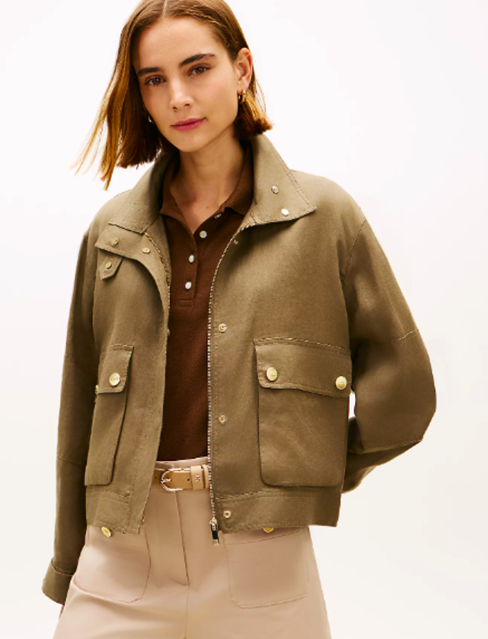Krátká Tommy Hilfiger, 3145 Kč Krátká Tommy Hilfiger, 3145 Kč
