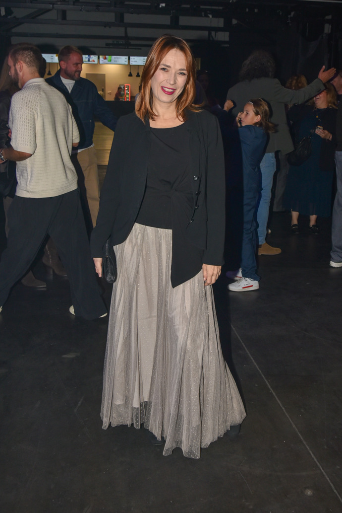 Tereza Kostková zvolila elegantní sukni. 