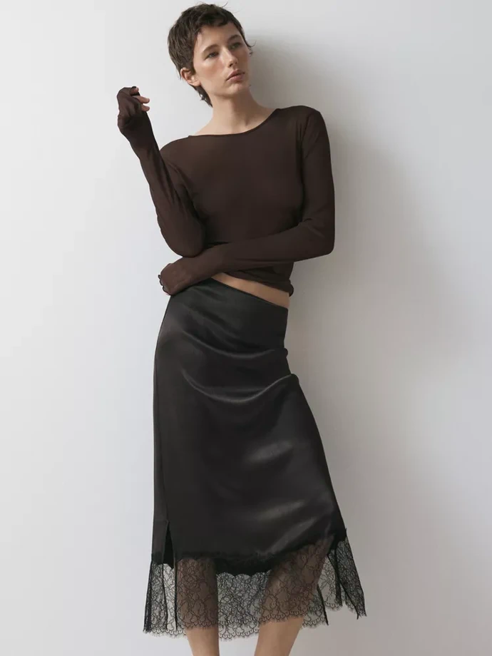 Triko z hedvábí Massimo Dutti, 2000 Kč