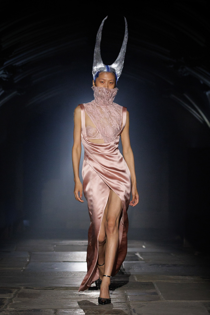 Alexander McQueen SS27 - Ready to Wear