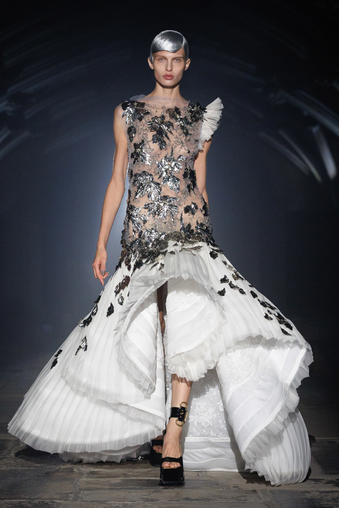 Alexander McQueen SS27 - Ready to Wear