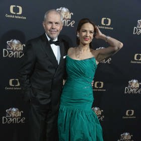 Marek Eben je dlouholetou tváří oblíbené taneční soutěže StarDance společně s Terezou Kostkovou.
