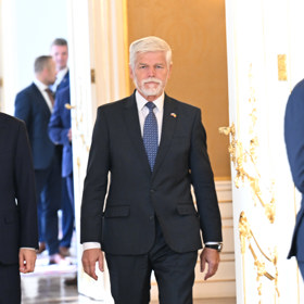 Petr Macinka si rýpl do prezidenta Petra Pavla kvůli jeho zahraniční cestě.