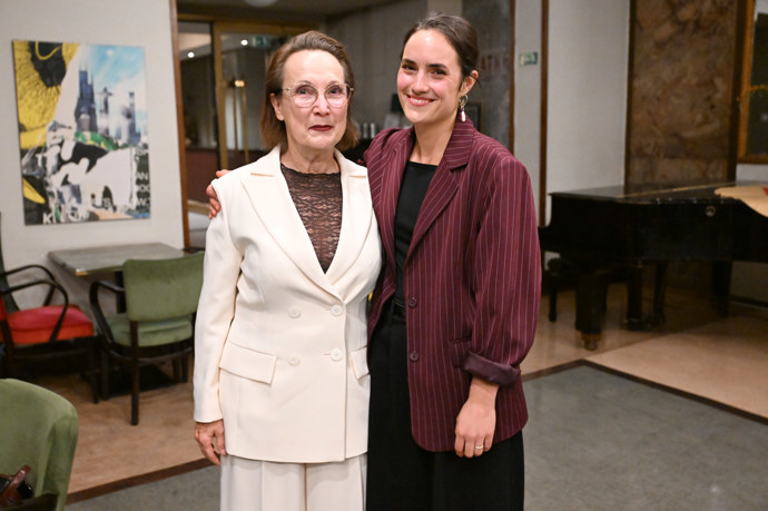Milena Steinmasslová vypadá skvěle. 