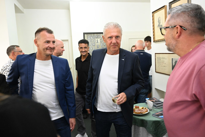 Pavel Královec se o úspěšné kariéře rozhodl napsat knihu. 