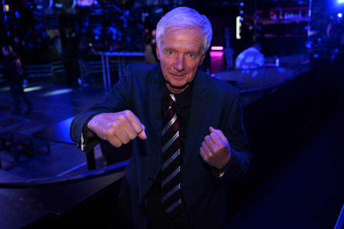 Miroslav Sládek volá po zrušení České televize i Českého rozhlasu. 