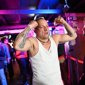 Martin Kocián na tiskovce Clashe zatínal svaly.