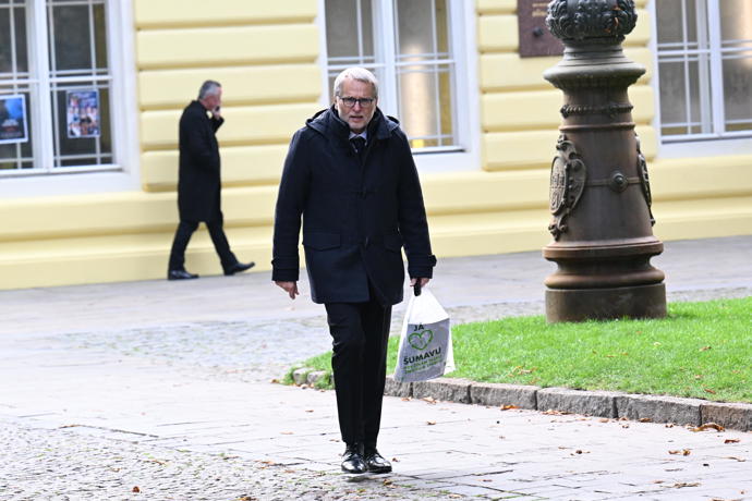 Hosté, kteří byli pozvaní na smuteční hostinu po pohřbu Jiřího Štěpničky.