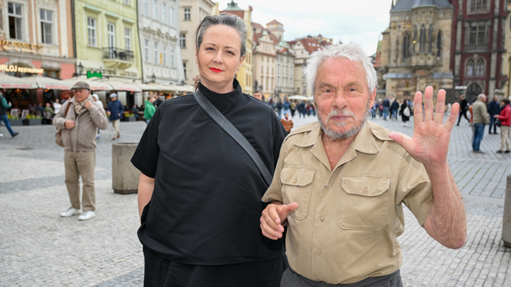Fotograf Jan Saudek se svou milovanou Pavlínkou.