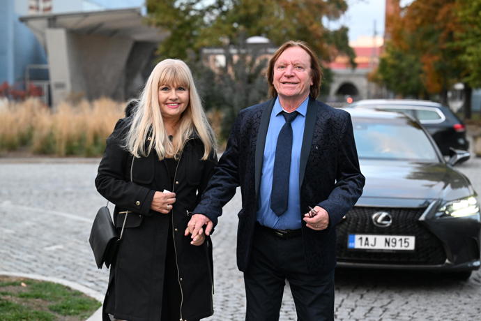 Dana Broumová a Milan Broum rozdávali úsměvy. 