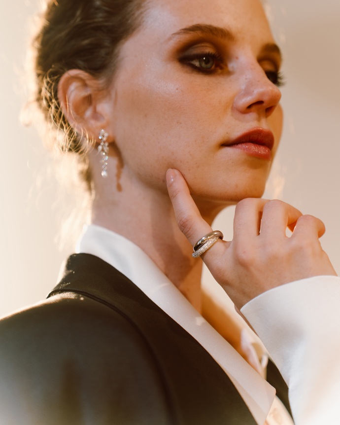 Apart x Zuzana Kubíčková Apart x Zuzana Kubíčková