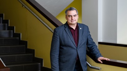 FOTO: Na rektora UHK Jana Kříže vzpomínají instituce napříč Českem.
