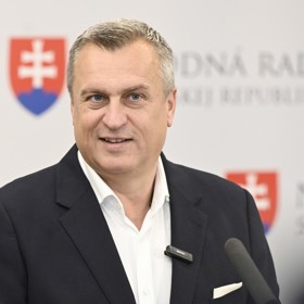 Andrej Danko je předseda slovenské SNS.