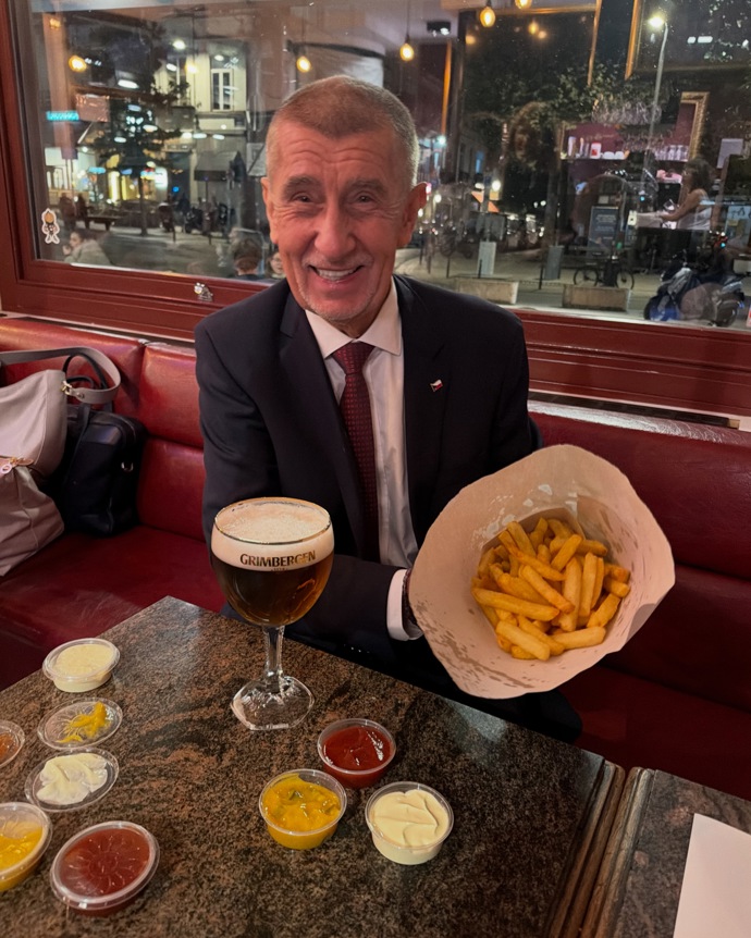 Andrej Babiš si v Bruselu zašel do jedné z místních restaurací.