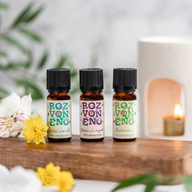 Směsi éterických olejů patří vedle svíček k hlavním produktům Rozvoněno, při vývoji vůní značka hledá vyváženou kombinaci jednotlivých olejů