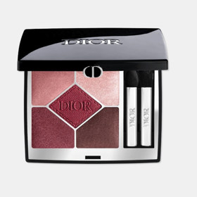 Paletka očních stínů Dior, 1 499 Kč, odstín 879 Rouge Trafalgar, prodává Douglas
