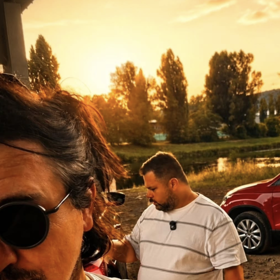 Elektromobilitu podle Davuta více než přirozený vývoj trhu pohání politický tlak.