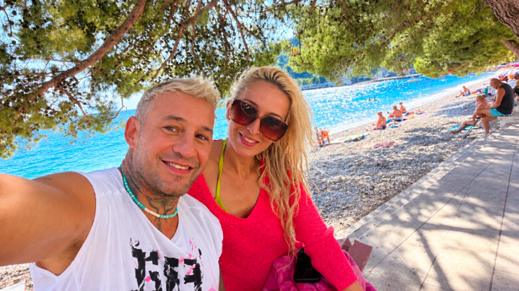 Sámer Issa a Lucy Junk si užívali v Chorvatsku. 