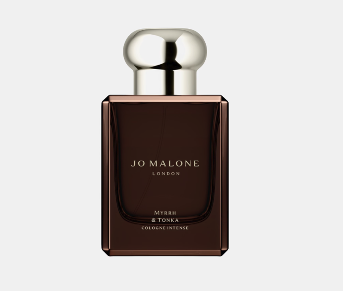 Kolínská voda Jo Malone Cologne Intense Myrrh & Tonka, 5 570 Kč (100 ml), prodává Douglas Kolínská voda Jo Malone Cologne Intense Myrrh & Tonka, 5 570 Kč (100 ml), prodává Douglas