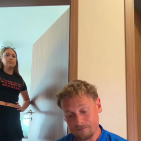Luisa se někdy k natáčení přidala také.