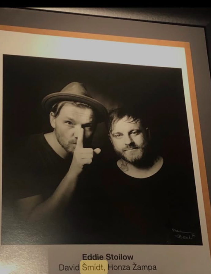 Dojemný vzkaz do nebe poslal Davidu Šmídtovi frontman kapely Honza Žampa.
