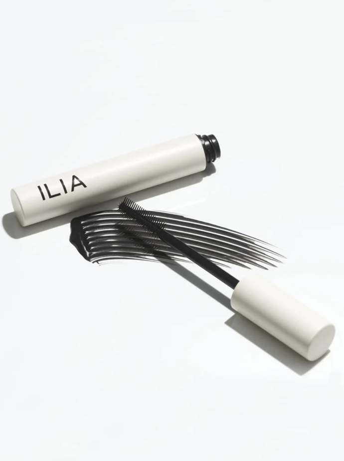 Přírodní řasenka Limitless Lash, Ilia, 850 Kč, prodává Líčírna Přírodní řasenka Limitless Lash, Ilia, 850 Kč, prodává Líčírna
