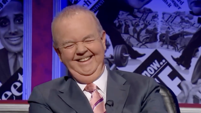 FOTO: Ian Hislop následně přidal narážku na stav britských financí.
