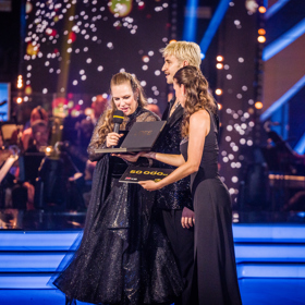 Filip a Petra dostali na rozloučenou dárek.