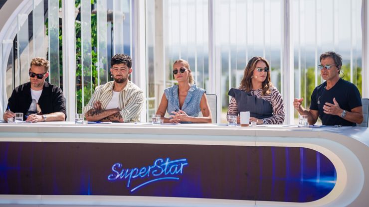 Ewu Farnou, Paľa Haberu, Calina a Jakuba Prachaře tentokrát doplní jako hvězdný host Dara Rolins, která má s porotcováním v talentových show bohaté zkušenosti.