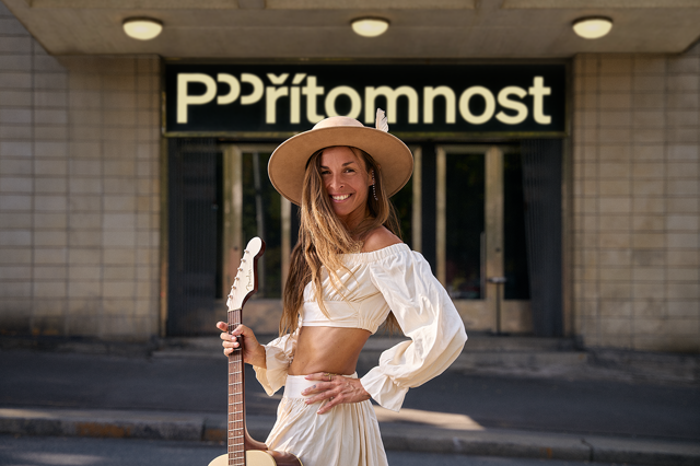 Když otevřeme svůj hlas, začneme víc slyšet i sami sebe. Společný zpěv přináší pocit sounáležitosti