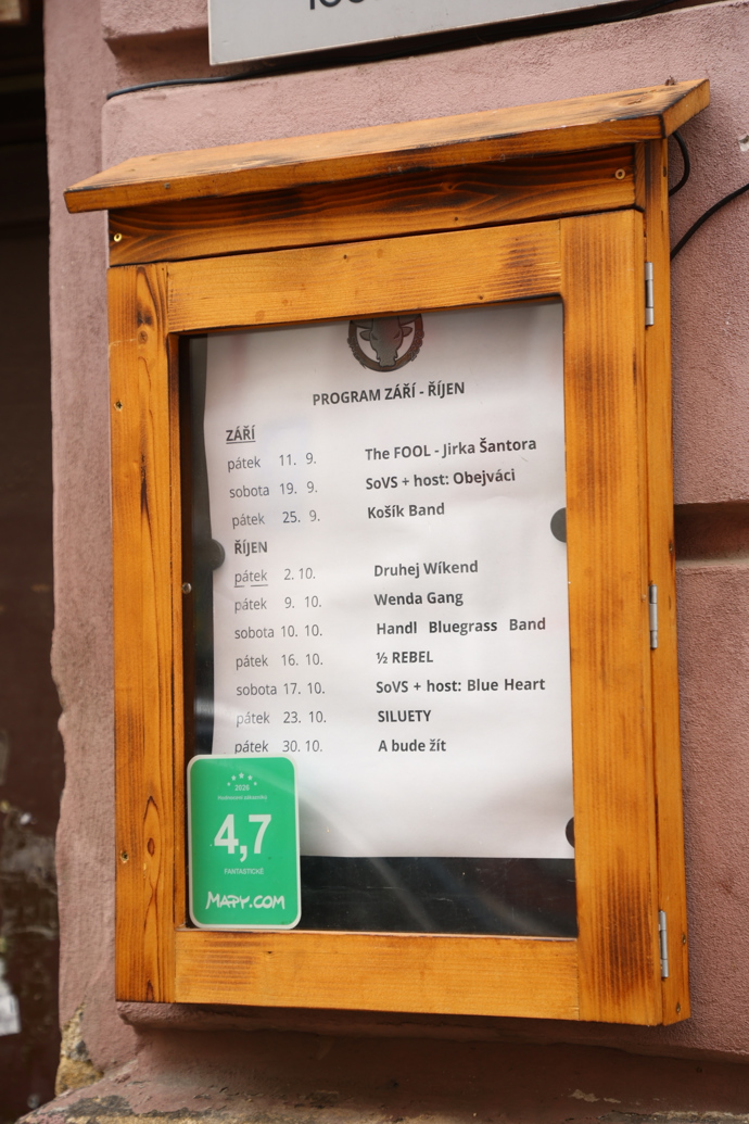 ACW Saloon pořádá různé akce. 