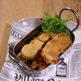 Fried pickles nám moc chutnali.