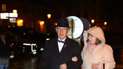 FOTO: Senátor Pavel Fischer při příchodu na předávání státních vyznamenání.
