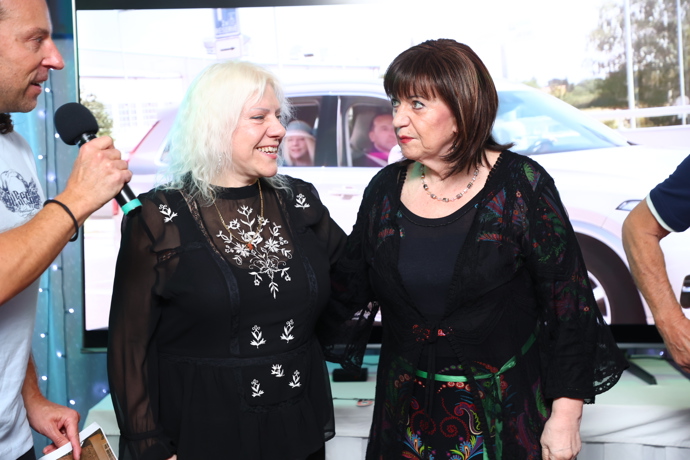 Marie Pojkarová spojila oslavu narozenin s velkolepou premiérou a hostům představila svůj nový videoklip.