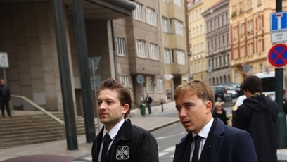 FOTO: František Filip Červenka přišel dát poslední sbohem Jiřímu Štěpničkovi.