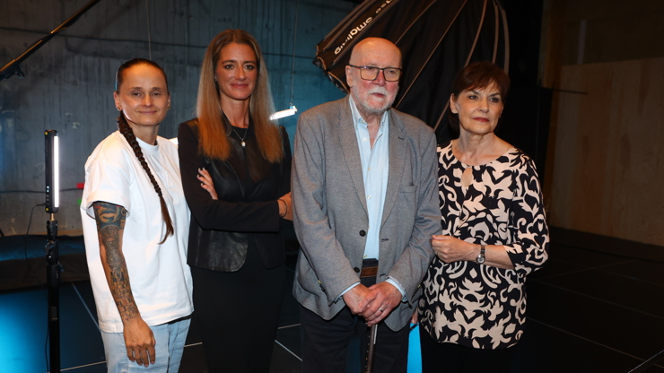 Režisérka Šárka Šedivá, soudní znalkyně Klára Neureutterová, forenzní psycholog Karel Netík a kriminalistka Jiřina Hofmanová.