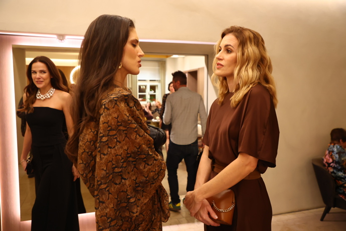 Vlasový styling z oslavy výročí Miss World Vlasový styling z oslavy výročí Miss World