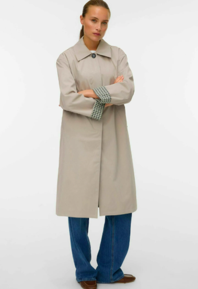 Kostkované manžety, Vero Moda, 1899 Kč, prodává Zalando Kostkované manžety, Vero Moda, 1899 Kč, prodává Zalando