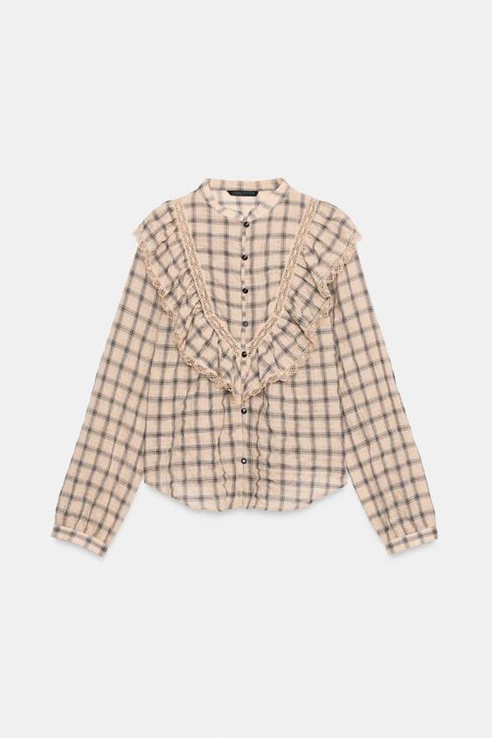 Kostkovaná blůza s krajkou, Zara, 849 Kč