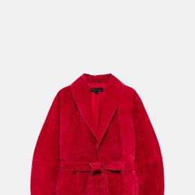 Kožená bunda s páskem, Zara, 3599 Kč