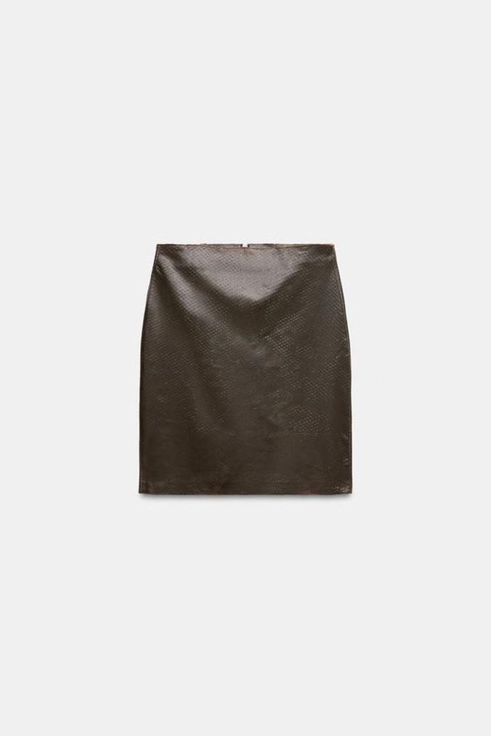 Kožená sukně, Zara, 4599 Kč
